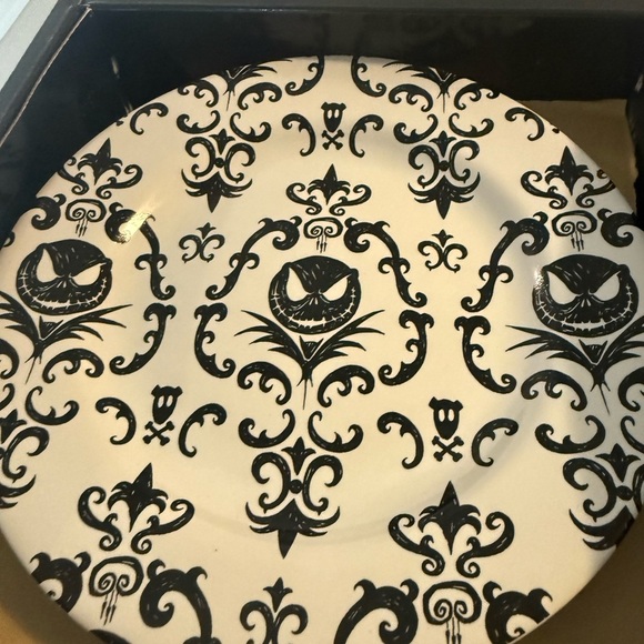 Rare Tim burtons the nightmare before Christmas plate set by disney  Set Of 4 - Picture 3 of 9